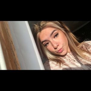 Meet your Posher, Samantha